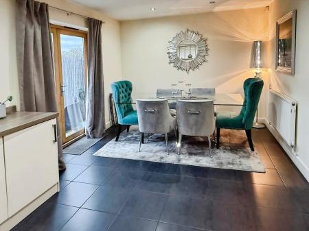 2 bedroom Semi-detached house for sale in Sangha Close, Glenfield, LE3