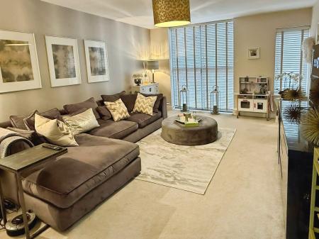 Sangha Close, Glenfield, LE3