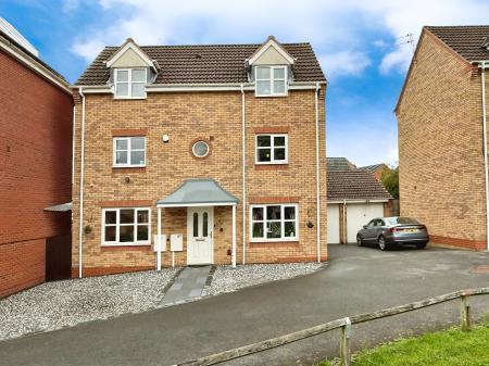 Saxthorpe Road, Hamilton, LE5