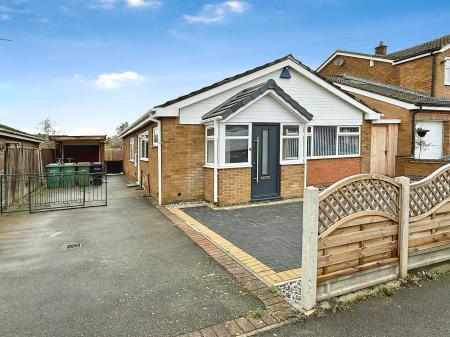 3 bedroom Detached bungalow for sale in Severn Road, Oadby, LE2