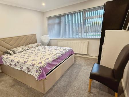 3 bedroom Detached bungalow for sale in Severn Road, Oadby, LE2