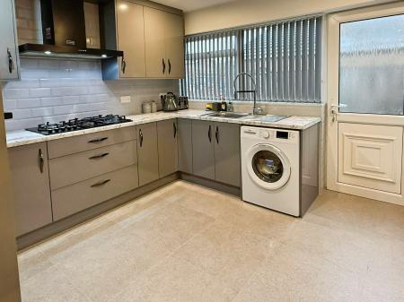 3 bedroom Detached bungalow for sale in Severn Road, Oadby, LE2