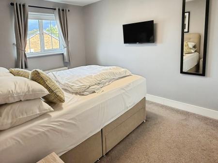 4 bedroom Detached house for sale in Smore Slade Hills, Oadby, LE2