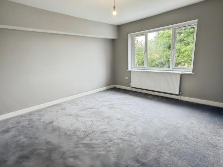 3 bedroom Semi-detached house for sale in Uplands Road, Oadby, LE2