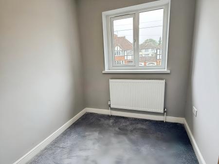 3 bedroom Semi-detached house for sale in Uplands Road, Oadby, LE2