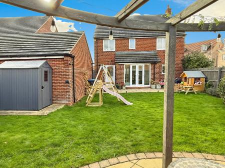 4 bedroom Detached house for sale in Windsor Way, Broughton Astley, LE9