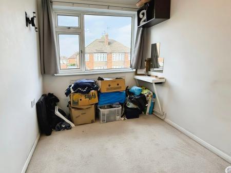 5 bedroom Semi-detached house for sale in Woodbank Road, Knighton, Leicester, LE2