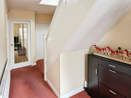 4 bedroom Detached house for sale in Ash Tree Road, Oadby, LE2