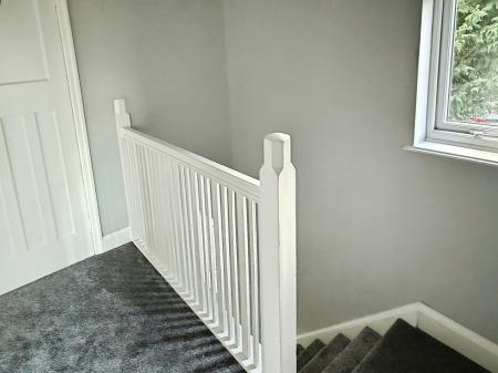 3 bedroom Semi-detached house for sale in Grosvenor Crescent, Oadby, LE2