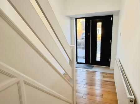 3 bedroom Semi-detached house for sale in Eastwood Road, Aylestone, LE2