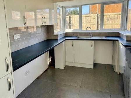 3 bedroom Semi-detached house for sale in Eastwood Road, Aylestone, LE2