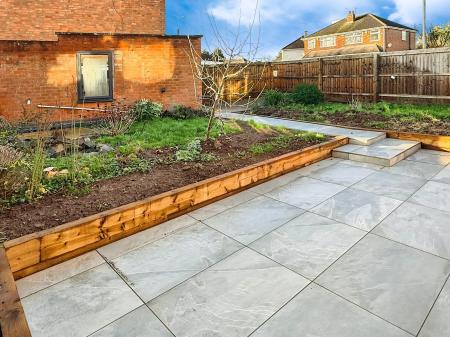 3 bedroom Semi-detached house for sale in Eastwood Road, Aylestone, LE2