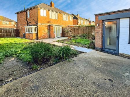3 bedroom Semi-detached house for sale in Eastwood Road, Aylestone, LE2