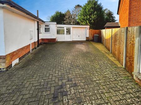 2 bedroom Detached bungalow for sale in Oakside Crescent, Evington, LE5