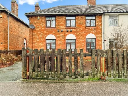 Southfields Drive, Leicester, LE2