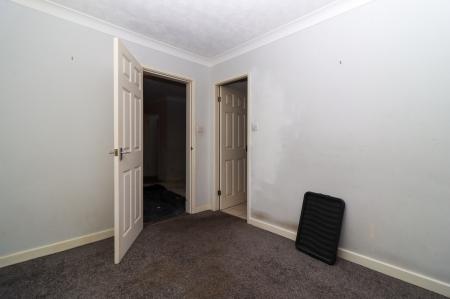 4 bedroom Detached house to let in Wright Lane, Oadby, LE2