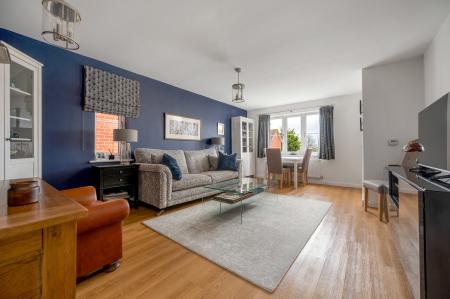 3 bedroom End of terrace house for sale in Bayleys Close, Empingham