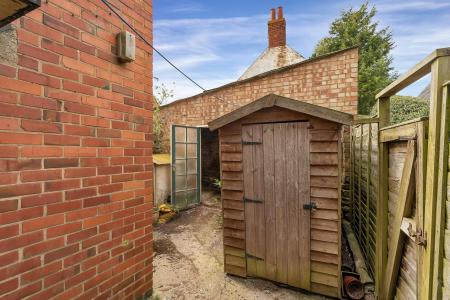 2 bedroom Character Property for sale in Cedar Street, Braunston
