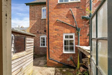 2 bedroom Character Property for sale in Cedar Street, Braunston