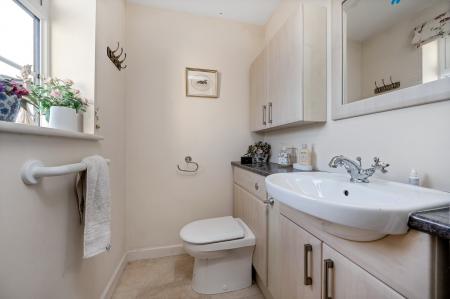 3 bedroom Bungalow for sale in Edmonton Way, Oakham