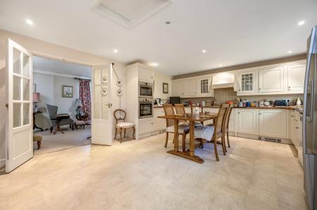 3 bedroom Bungalow for sale in Edmonton Way, Oakham