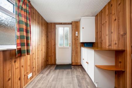 3 bedroom Detached house for sale in Fairfield Close, Langham