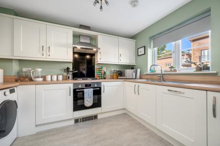 3 bedroom Terraced House for sale in Holbrook Way, Barleythorpe