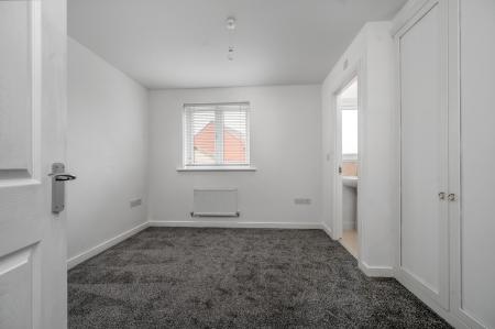 3 bedroom Terraced House for sale in Kempton Drive, Barleythorpe
