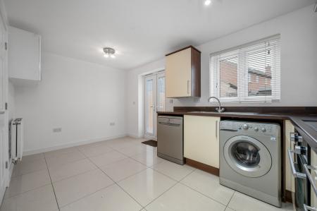 3 bedroom Terraced House for sale in Kempton Drive, Barleythorpe