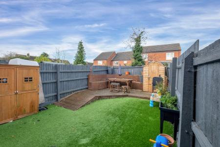 2 bedroom Semi-detached house for sale in Kings Road, Oakham