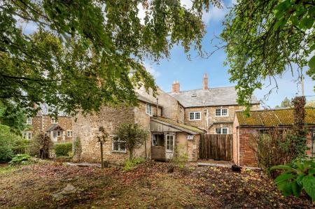 3 bedroom Character Property for sale in Main Street, Knossington