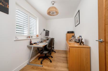 3 bedroom Link detached house for sale in Seaton Road, Glaston