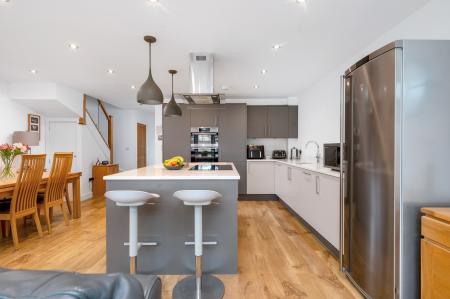 3 bedroom Link detached house for sale in Seaton Road, Glaston