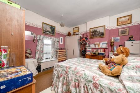 3 bedroom Semi-detached house for sale in Seaton Road, Barrowden