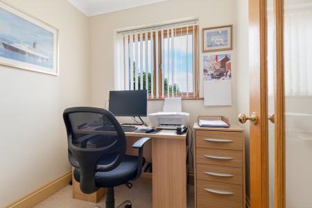 4 bedroom Detached house for sale in Twitchbed Lane, Uppingham