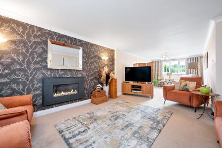 4 bedroom Detached house for sale in Welland Way, Oakham