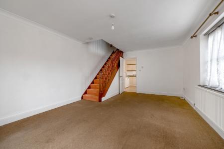 2 bedroom End of terrace house for sale in White Lion Gardens, Oakham