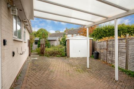 2 bedroom Bungalow for sale in Heath Drive, Cottesmore