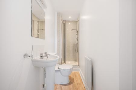 4 bedroom Town house for sale in Jubilee Court, Oakham