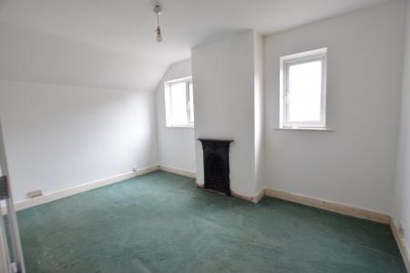 3 bedroom Semi-detached house for sale in Toll Bar, Cottesmore