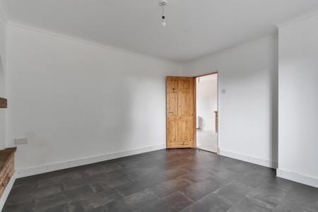 3 bedroom Semi-detached house for sale in Toll Bar, Cottesmore