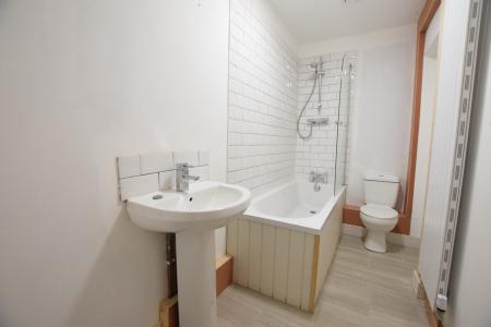 3 bedroom Semi-detached house for sale in Toll Bar, Cottesmore