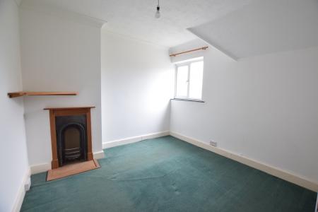 3 bedroom Semi-detached house for sale in Toll Bar, Cottesmore