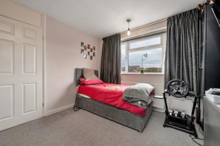 5 bedroom Detached house for sale in Balmoral Road, Oakham