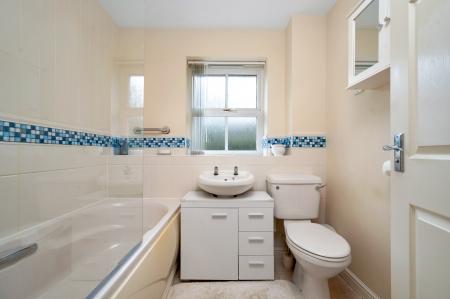 4 bedroom Detached house for sale in Livingstone Close, Oakham