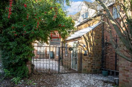 3 bedroom Character Property for sale in Mayflower Mews, Oakham