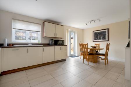 4 bedroom Detached house for sale in Aintree Avenue, Barleythorpe