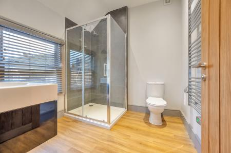 1 bedroom Apartment to let in Burley Corner, High Street, Oakham