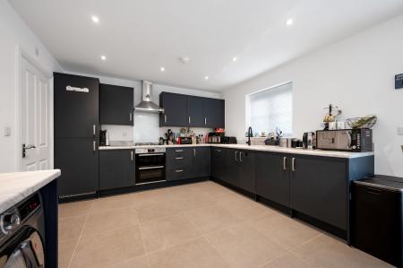 3 bedroom Semi-detached house for sale in Tollesbury Avenue, Barleythorpe