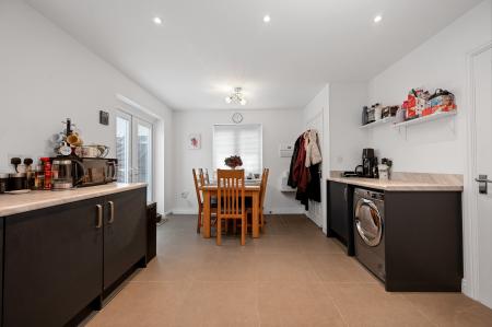 3 bedroom Semi-detached house for sale in Tollesbury Avenue, Barleythorpe